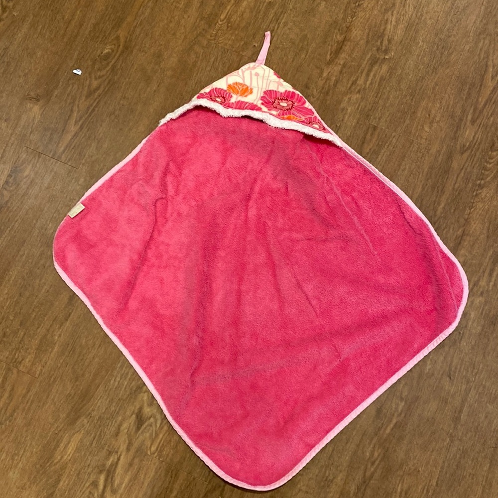 Baby Jar hooded towel